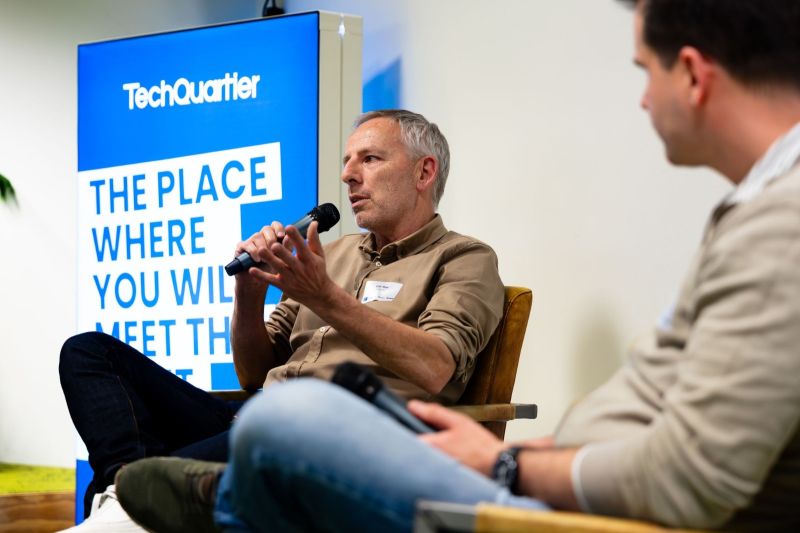 Gijs Bos in a fireside chat at TechQuartier